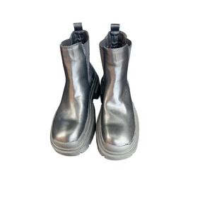 Black Platform Chelsea Boots Lug Sole Ankle Booties Size 40 US 9  womens